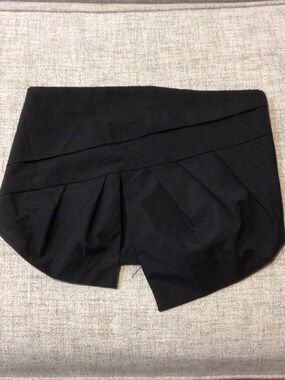 Black Pleated Women’s Crop Top